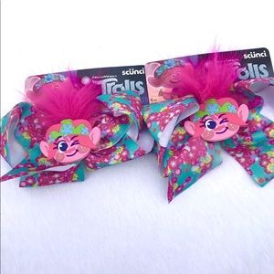 2X Scunci Trolls World Tour Poppy Bow Clip